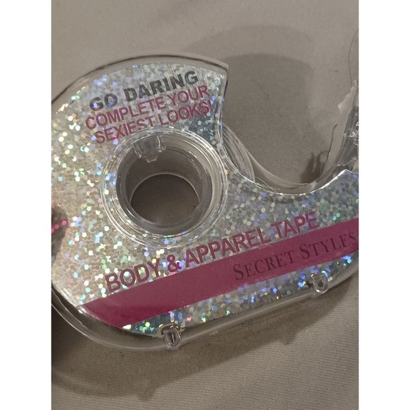 GO DARING Garment & Body Adhesive Tape - Picture 1 of 7